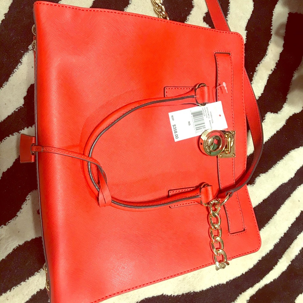 Michael Kors Purse - barely used.  Very Good Cond
